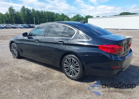 2018 BMW 530I xDrive z USA, uszkodzony, nr VIN WBAJA7C54JWA73646